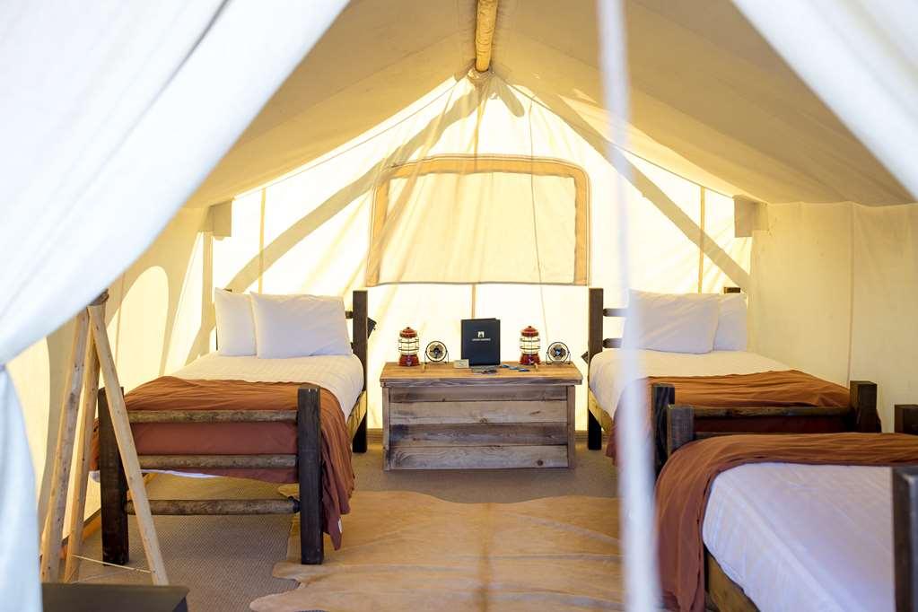 Under Canvas Acadia Surry Oda fotoğraf